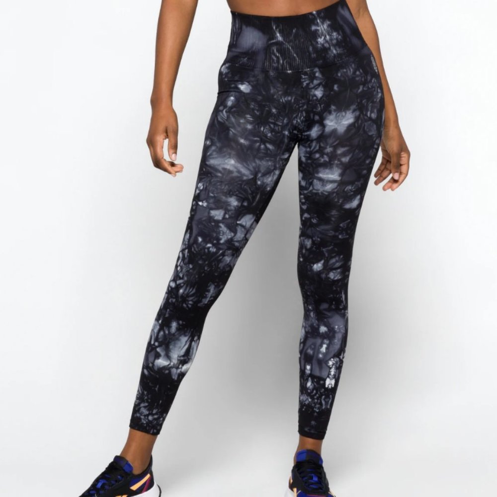 NWOT! FP Movement by FREE People, Good Karma Performance Capri Legging (XS/S)